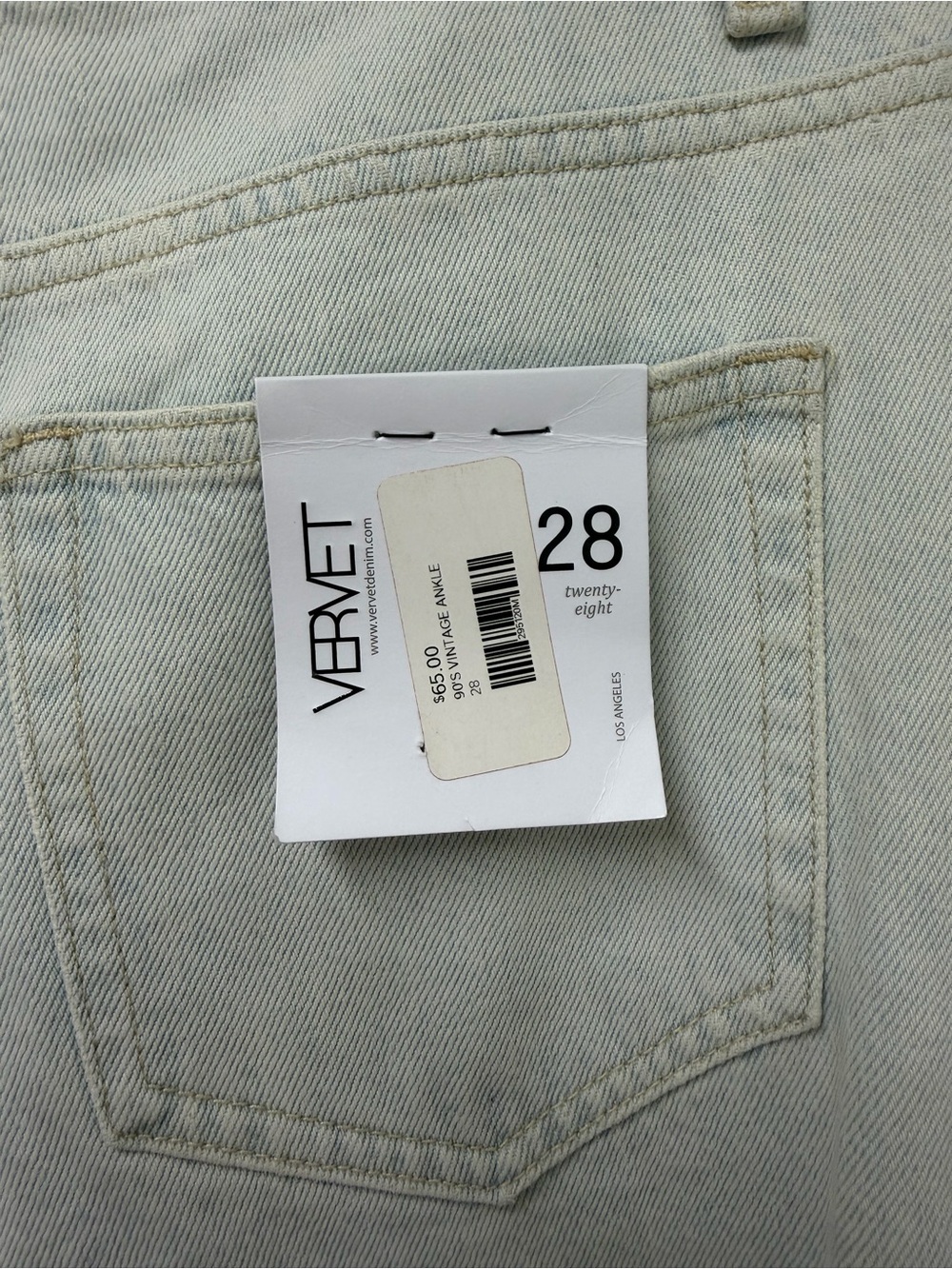 NWT Vervet Flying Monkey High Rise Crop Flare Jeans Light Wash Size 28 - Picture 10 of 15